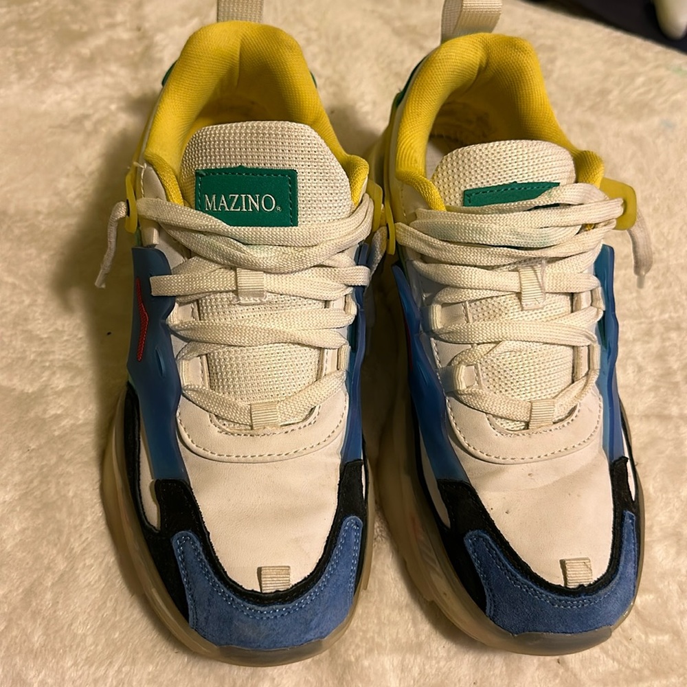 Mazino Size 9 Shoes